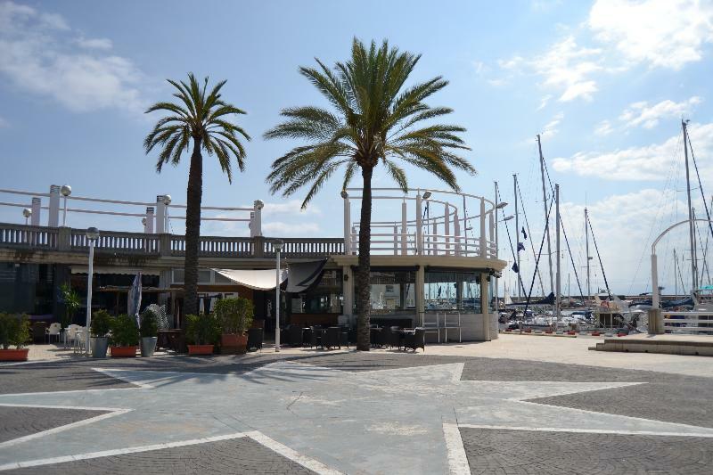 Terrassa De Mar Apartment Masnou Ngoại thất bức ảnh